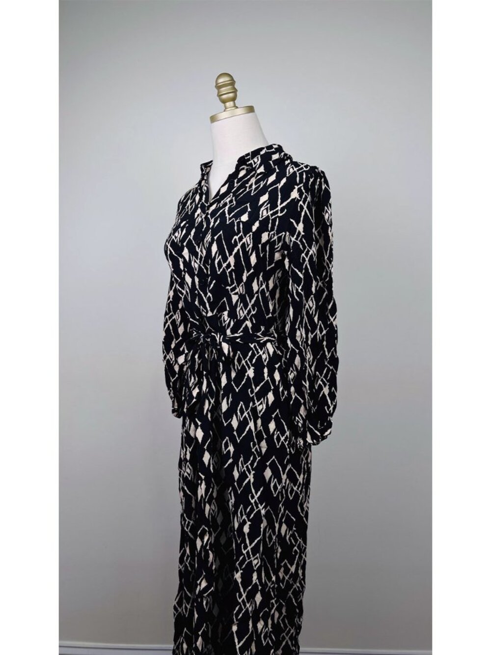 Zara Women’s Black White Abstract Print Midi Shirt Dress Belted Size S